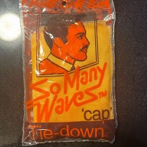 So Many Waves Yellow Cap Tie-Down